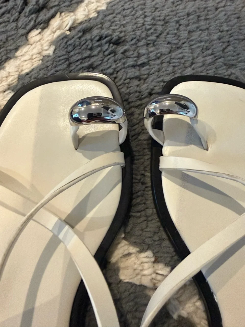 Zara White Strappy Toe-Ring Sandals - Picture 7 of 7